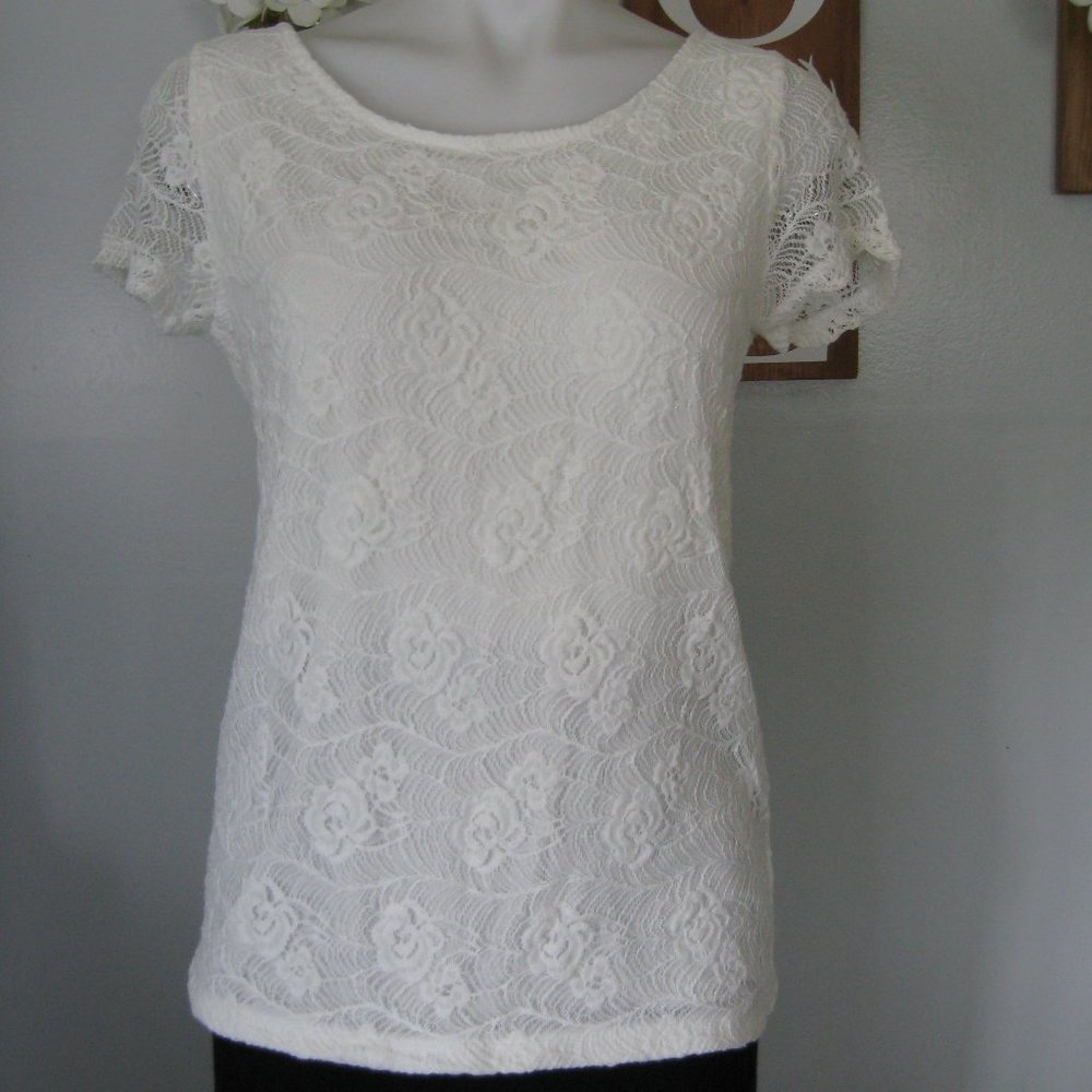 G Collection Lace Blouse
